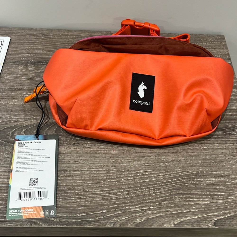 Cotopaxi Coso 2L Hip Pack unisex cada dia